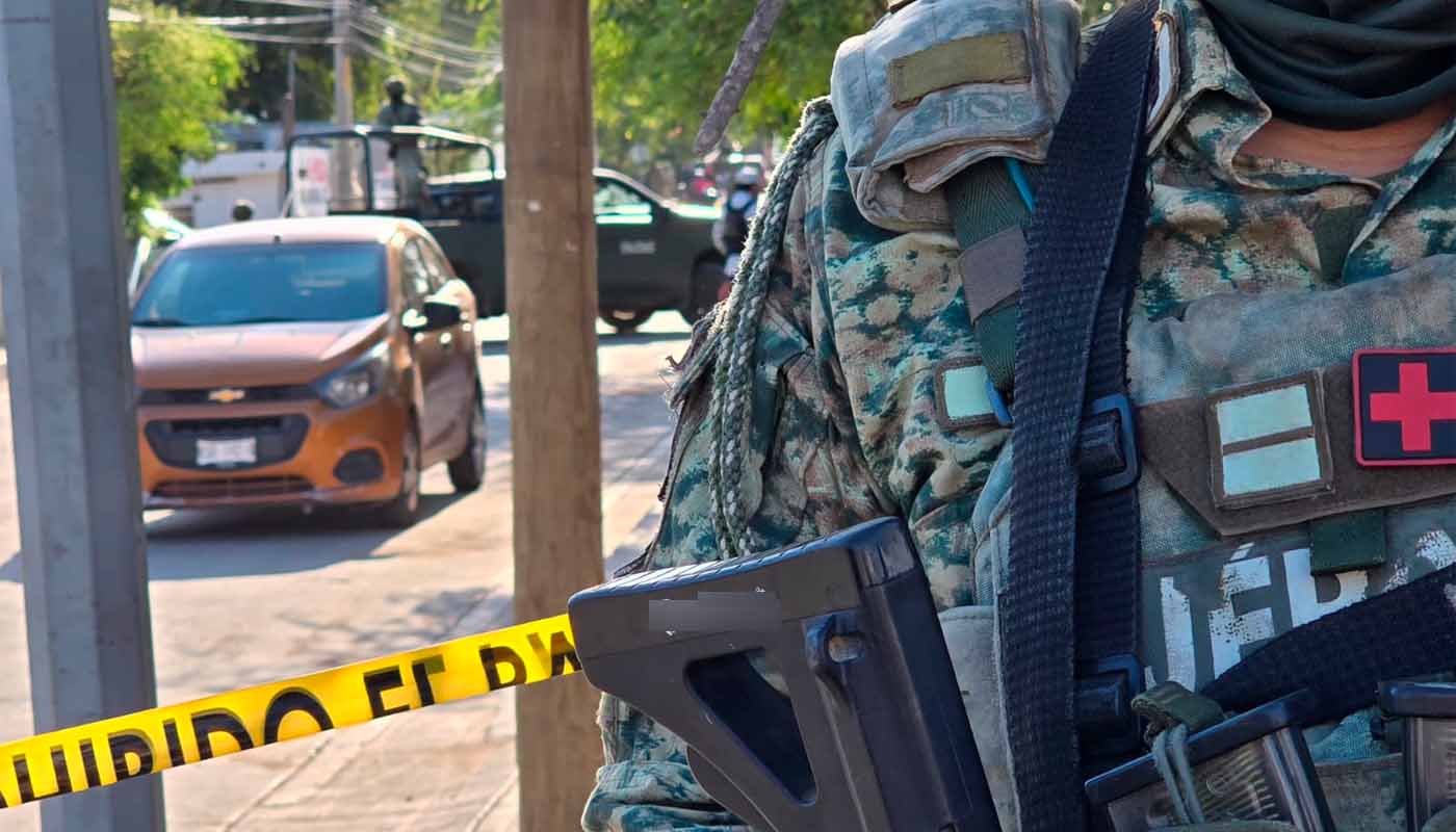 Balean a conductor en Lombardo Toledano, Culiacán