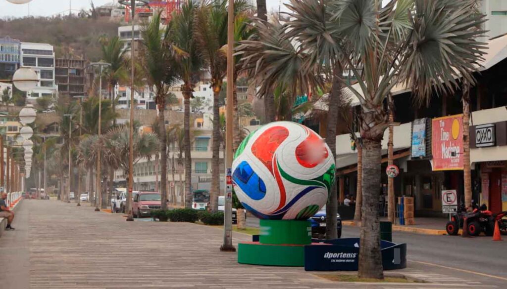 Balón de futbol en Mazatlán