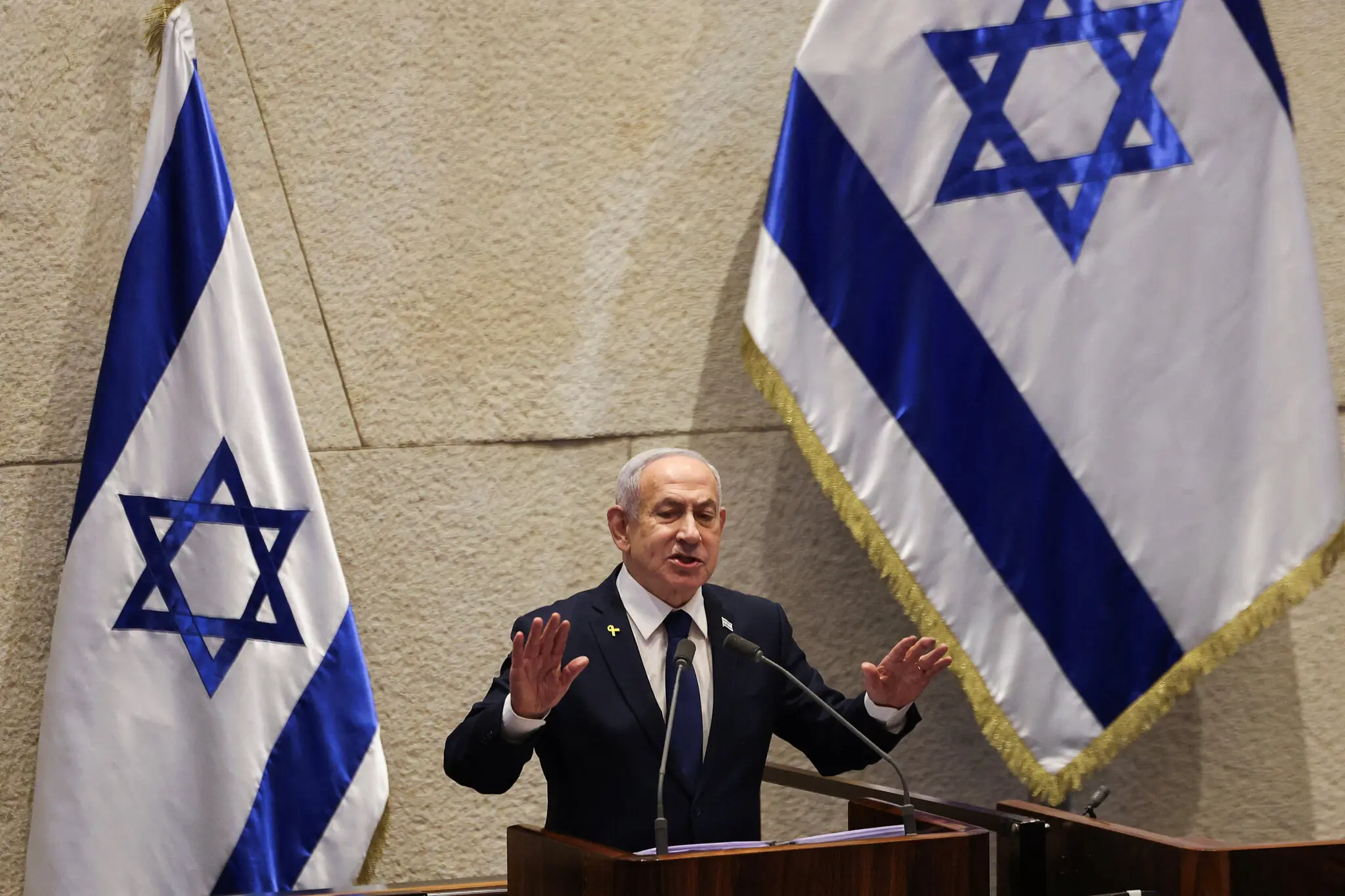 Netanyahu descarta plazo para el retiro de sus tropas en Líbano: 