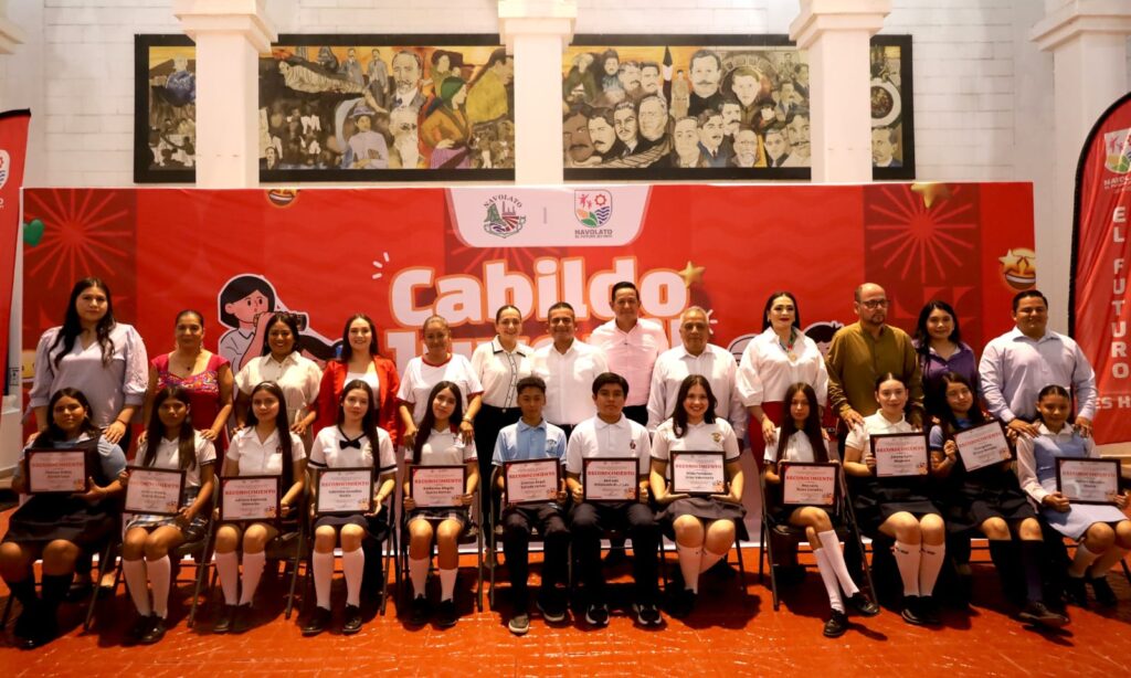 Cabildo Juvenil 2026 realizado en el Ayuntamiento de Navolato.