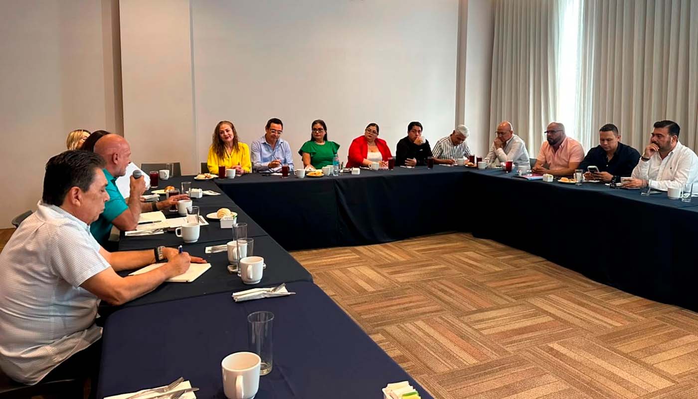Canaco Mazatlán busca participar en mesas de trabajo
