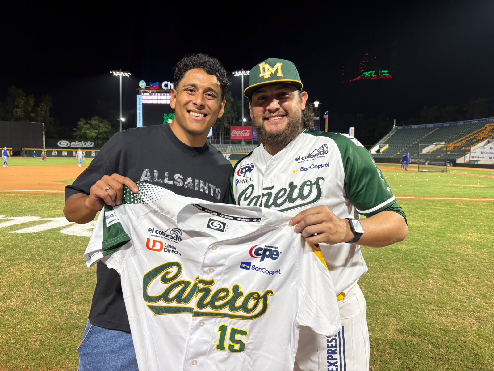 Luis Romo y el abridor de Cañeros de Los Mochis, Darel Torres