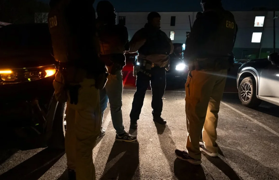 Senado avala millonario presupuesto para reforzar política migratoria de Trump