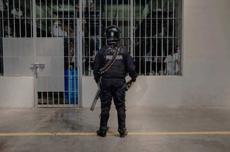 Denuncian 19 fallecimientos en centros de detención venezolanos en los últimos meses