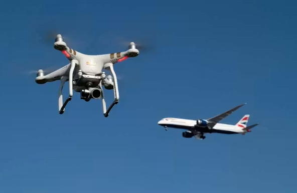 Ataque con dron en región fronteriza de Rusia deja una mujer muerta y dos heridos