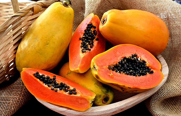 Beneficios de la papaya: digestión, corazón y piel en una sola fruta