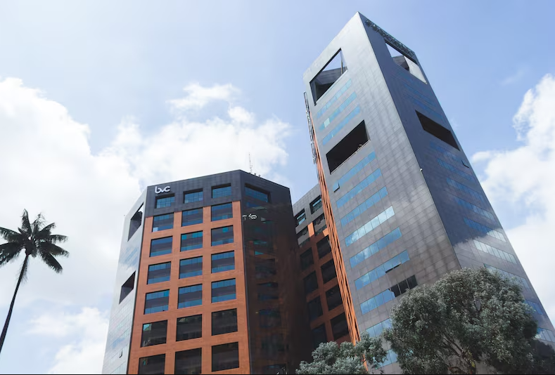 Bolsa colombiana cae tras elección de Abelardo de la Espriella; inversionistas miran la gobernabilidad