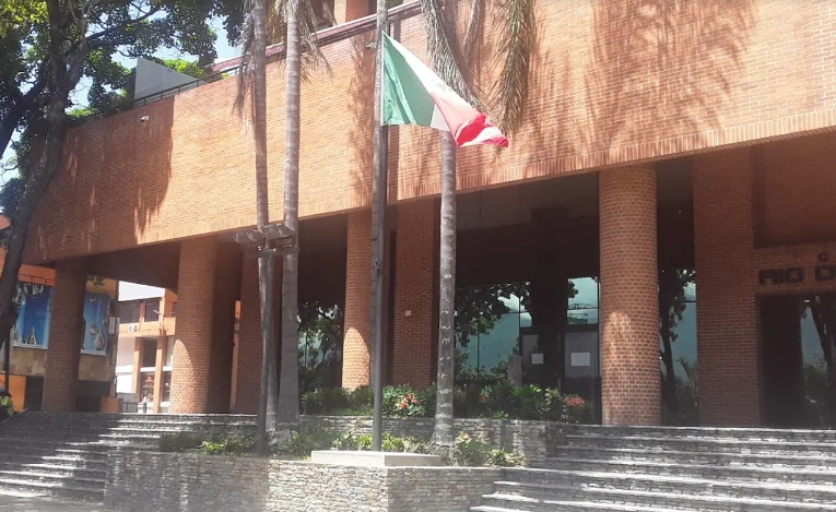 Embajada mexicana en Venezuela pausará trámites y servicios hasta julio