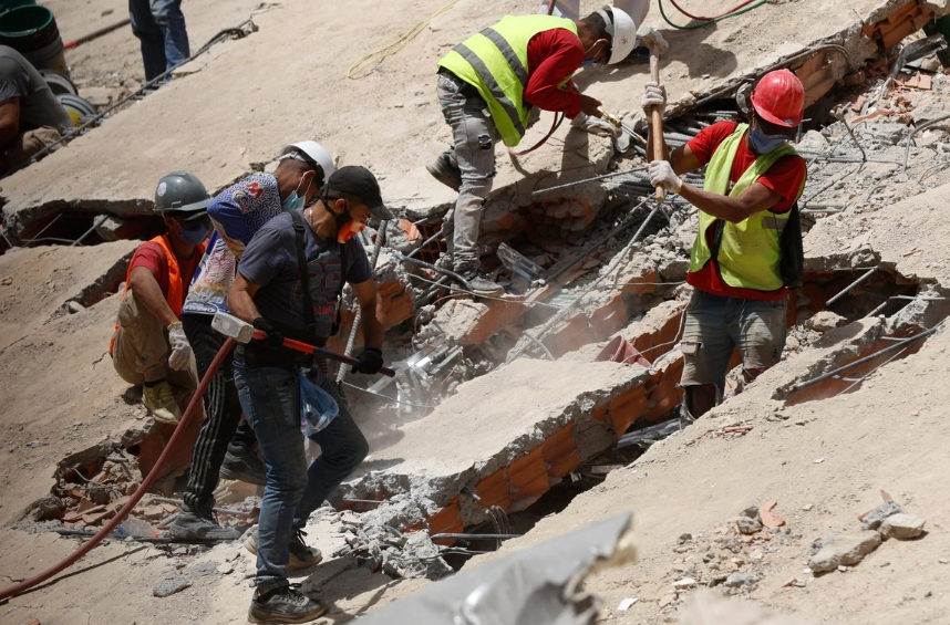 Más de 6 mil han sido rescatados tras los terremotos en Venezuela; continúa la búsqueda