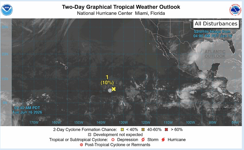 Mapa satelital del Pacifico y de México con una zona indicada con una cruz amarilla