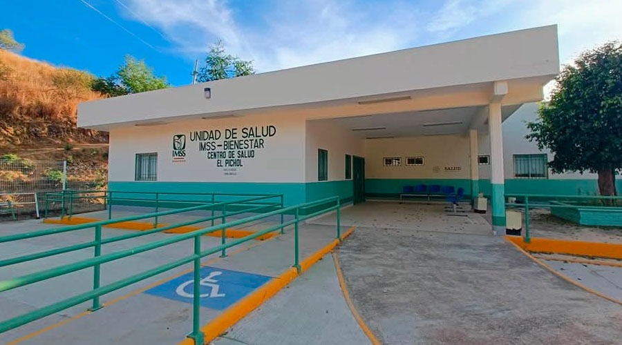Denuncian que las clínicas tienen años sin medico encargado