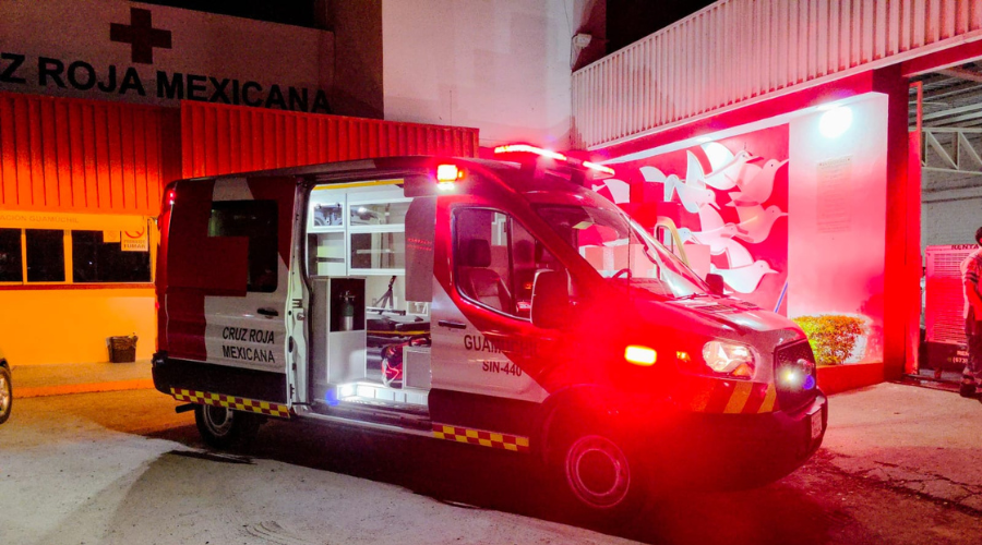 Cruz Roja delegación Guamúchil recibe una nueva ambulancia