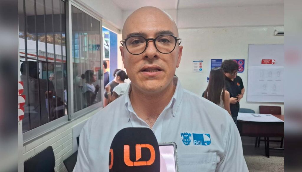 Édgar Alonso Campos Ramírez, director de la FADI UAS