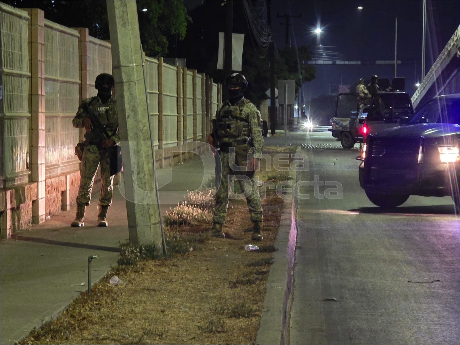 Elementos militares de una calle
