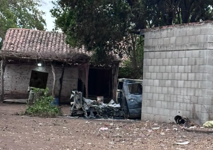 Deja enfrentamiento armado un muerto, un herido y vehículos baleados