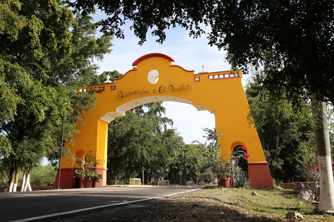 Entrada a El Quelite en Mazatlán