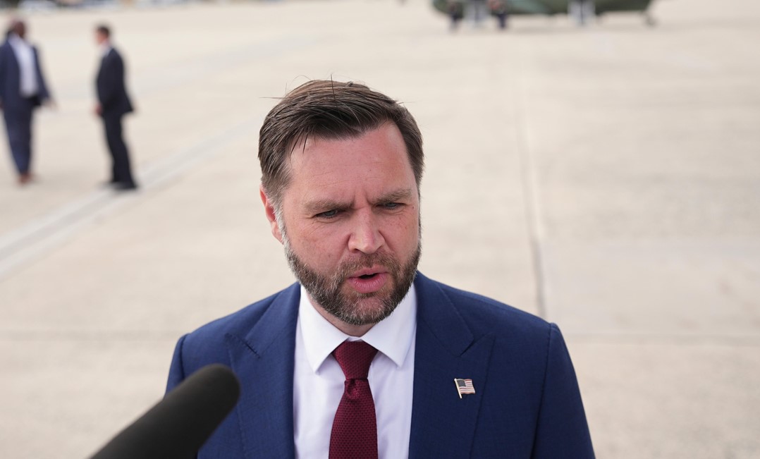 JD Vance defiende acuerdo de paz regional con Irán: 