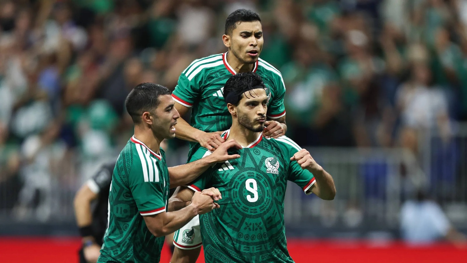 Jugadores de futbol de la Selección Mexicana