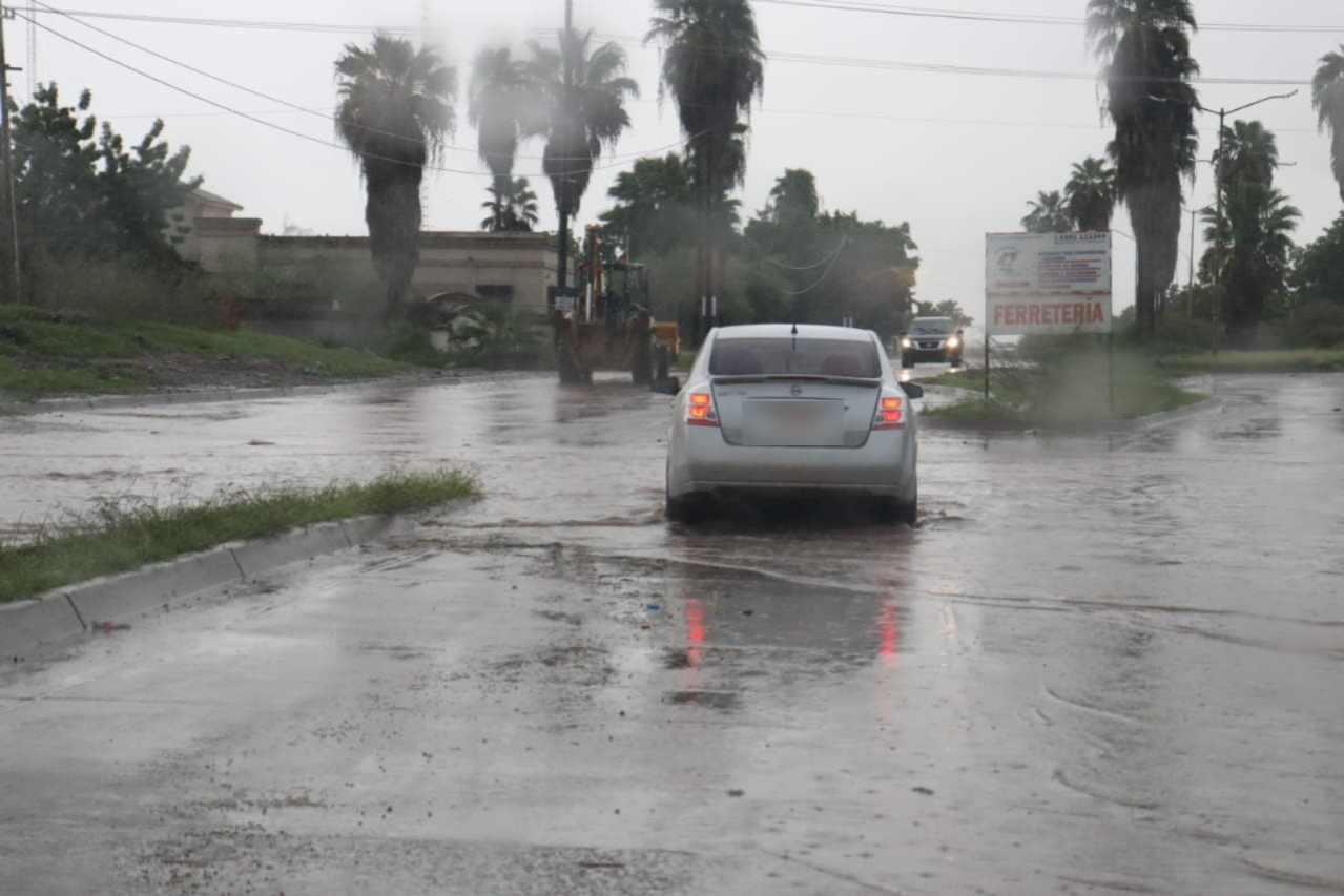 Calles inundadas en Sinaloa