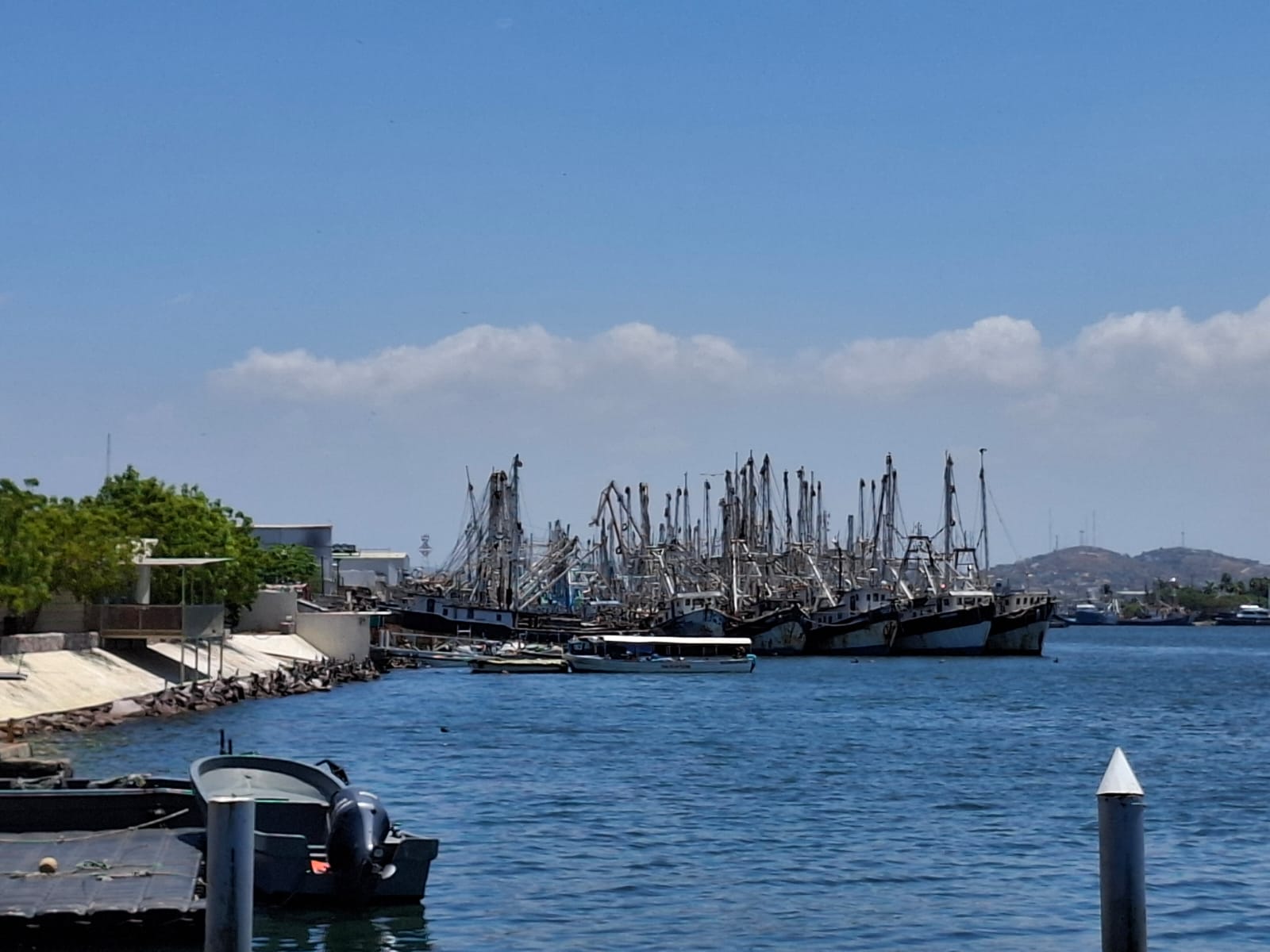 Barcos pesqueros.