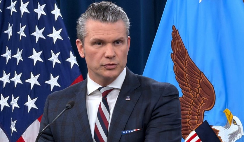 Secretario de Guerra de EU no descarta operación militar en Cuba: 
