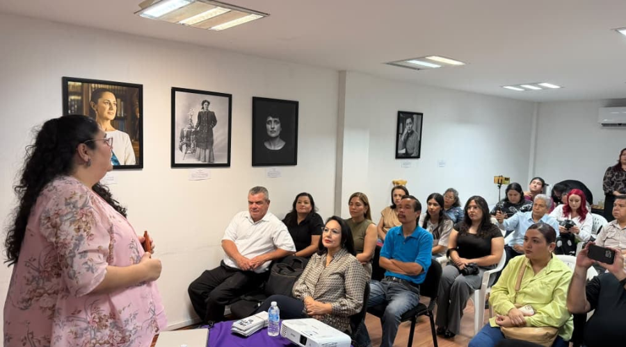 Semujeres Ahome brinda curso de perspectiva de género en el periodismo