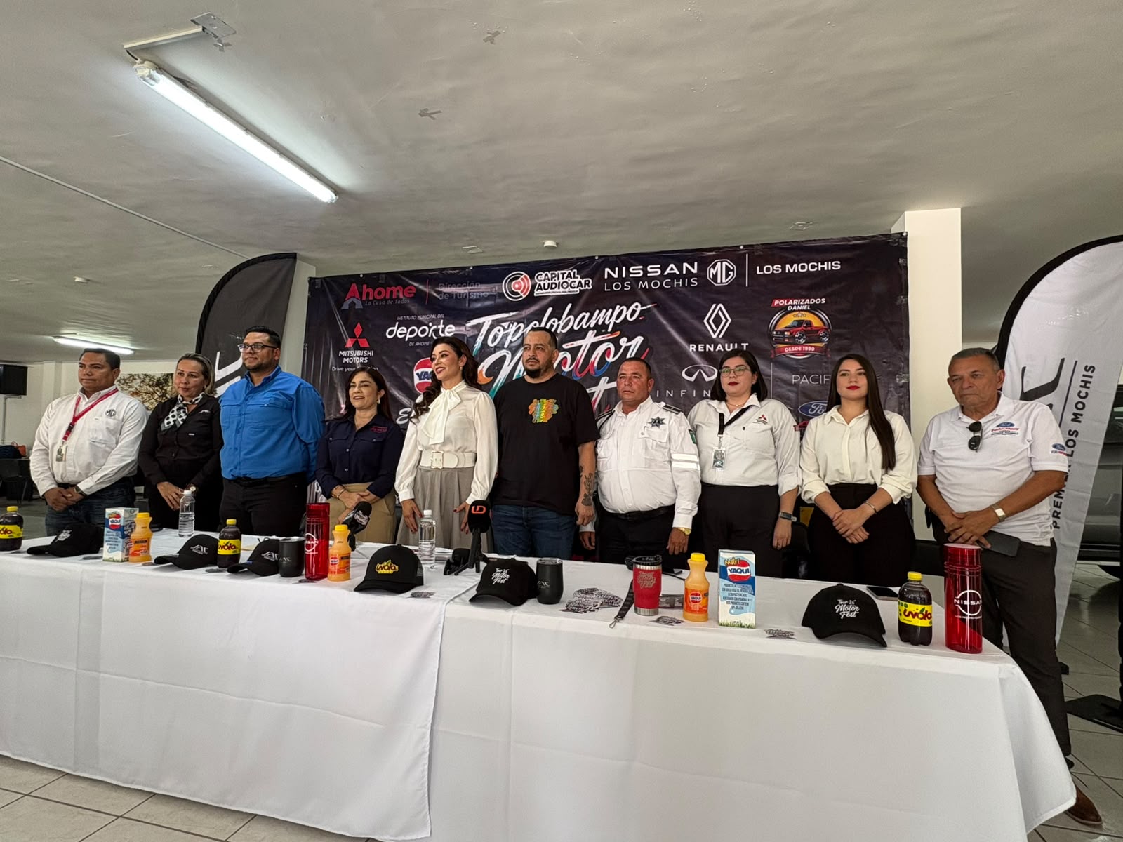 Conferencia de prensa para anunciar el Topolobampo Motor Fest.