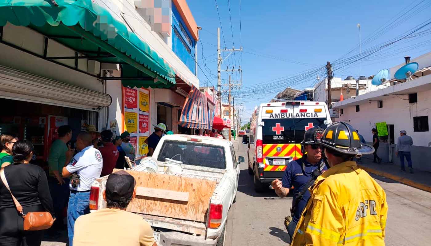 Trabajador resulta herido tras caer pedazo de techo