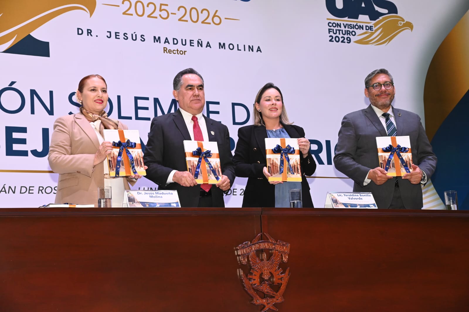 Funcionarios UAS