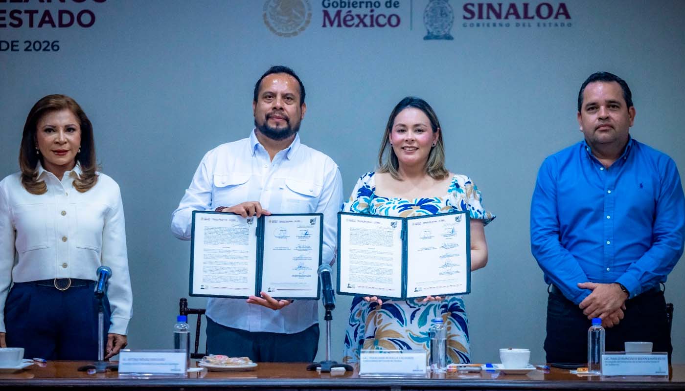Universidad Rosario Castellanos firma convenio con Sinaloa