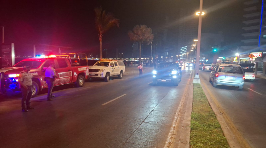 Escuadrón de Salvamento Acuático y elementos preventivos resguardan la playa
