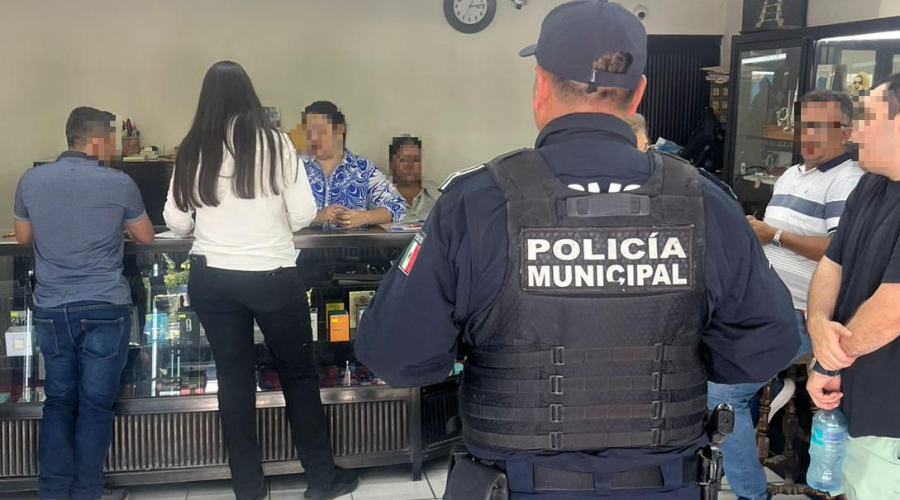 Sujetos asaltan a joyería en el centro de Guasave