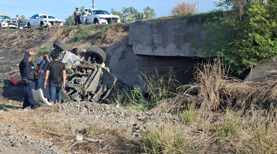 Accidente en la carretera Internacional México 15