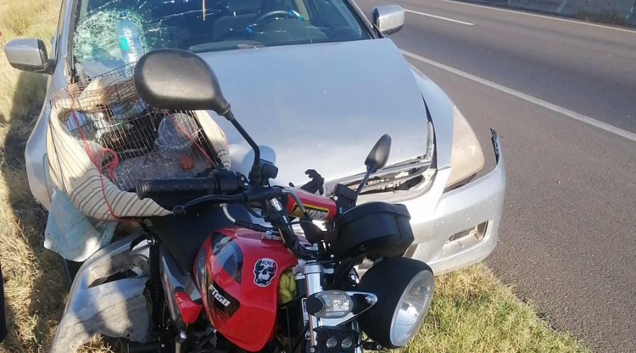 Motociclista resulta herido tras choque en la carretera Internacional México 15