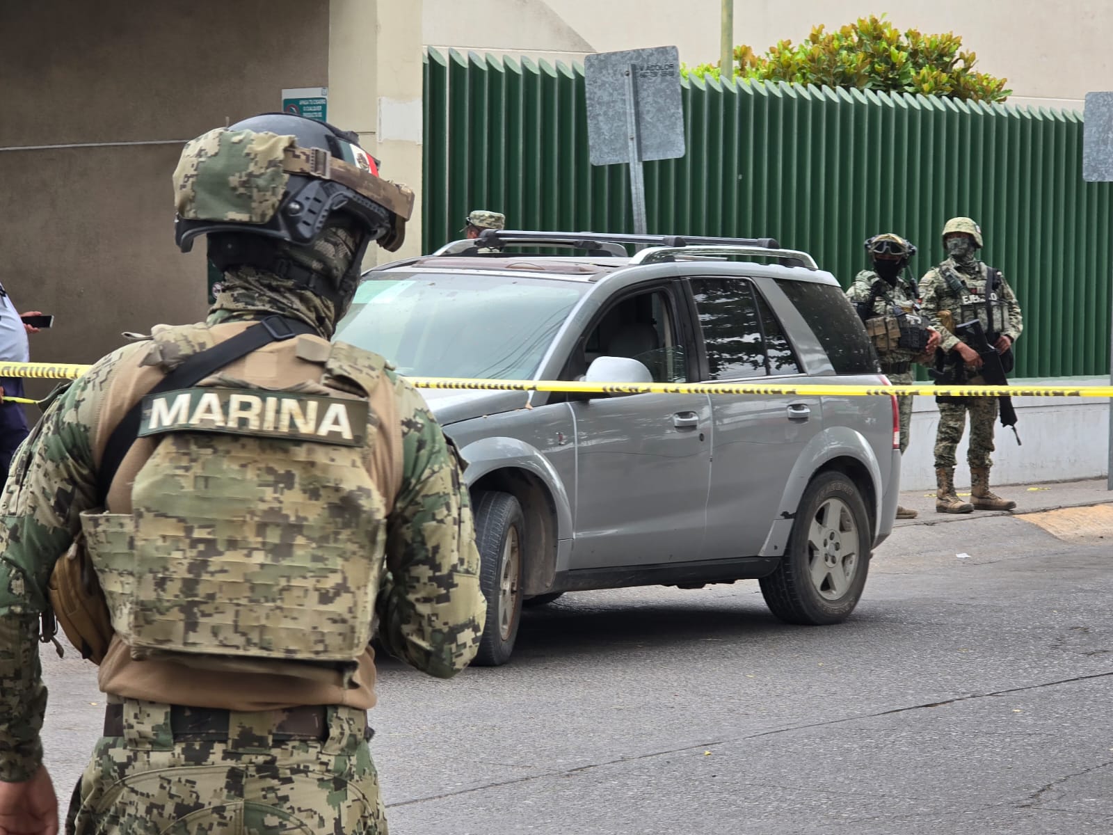 Elementos de la Marina en zona delimitada por deceso de s¿dos hombres