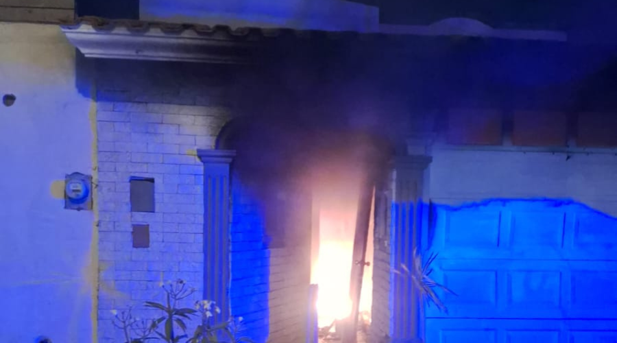 Incendio sobre una casa-habitación