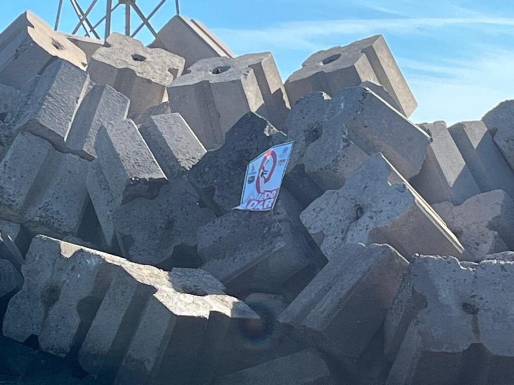 Piedras de playa Las Glorias