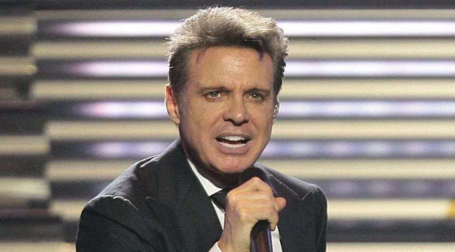 Luis Miguel.