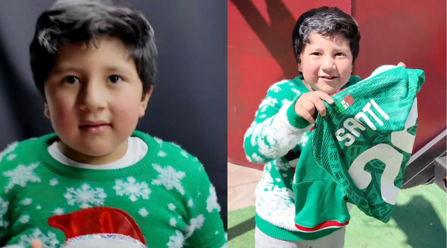 El pequeño niño enamoró a los aficionados tras usar un suéter navideño para festejar el triunfo de México.