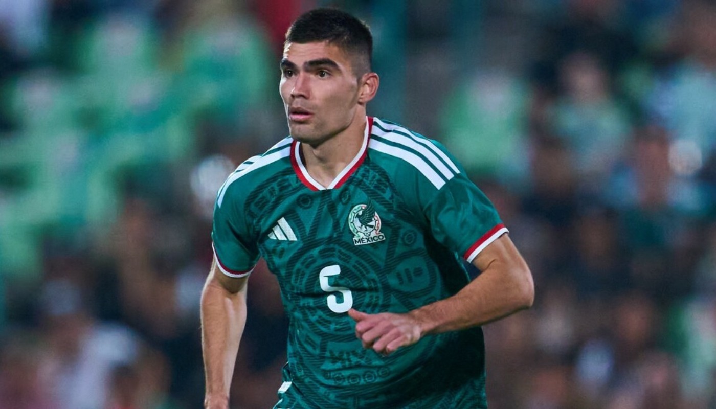 Jugador de fútbol de la selección mexicana