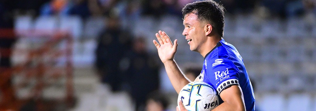 Alí Ávila metió los 2 goles del Querétaro contra el Pachuca en la Liga MX