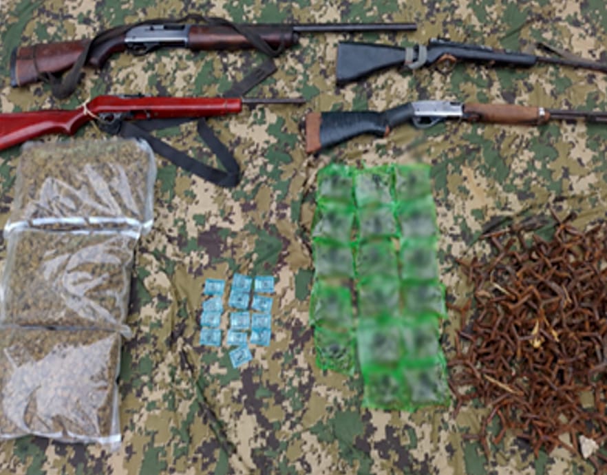 Aseguramiento de armas y drogas