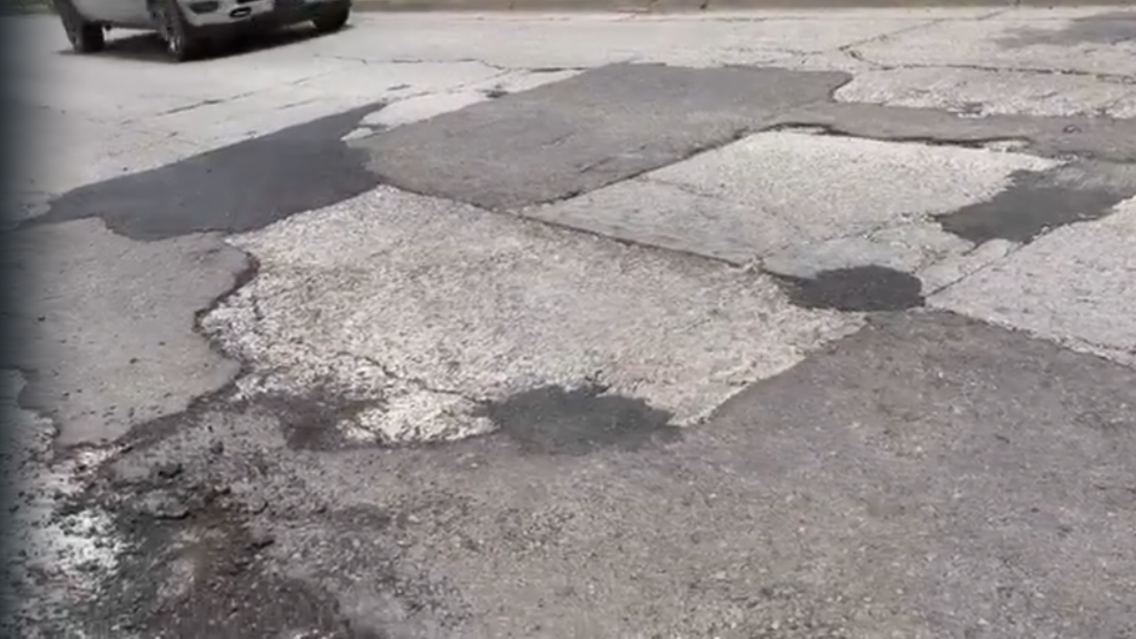Comun Ahome atribuye a asfalto viejo el material suelto