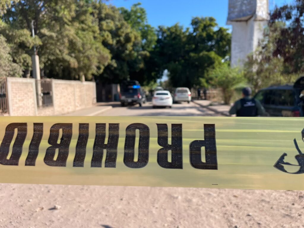 Cinta amarilla de prohibido