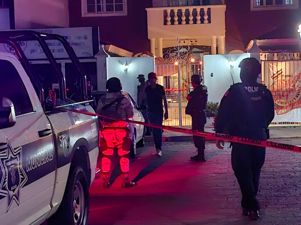 Zona acordonada por la Policía Municipal.