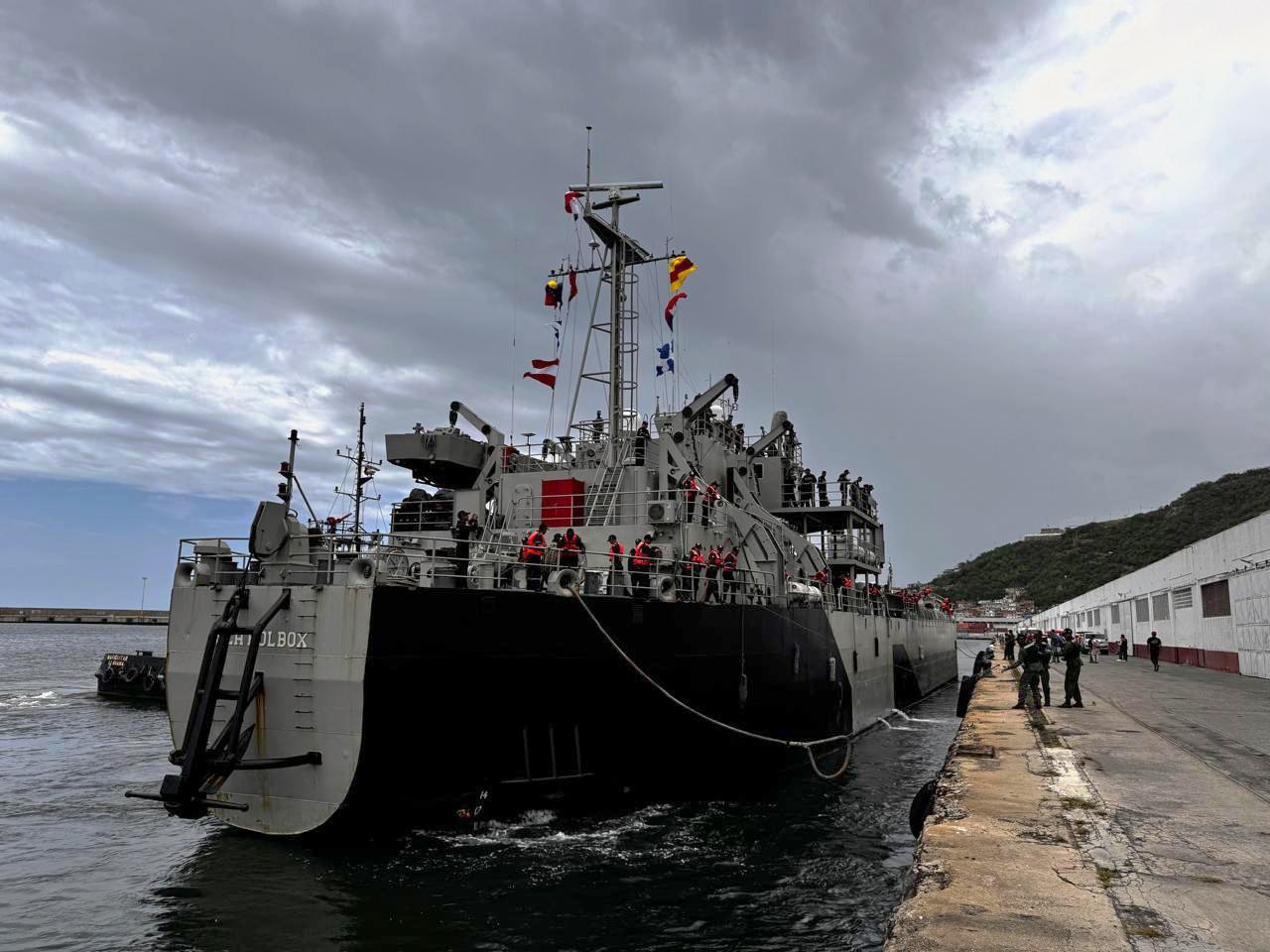 Buques de la Marina de México arriban a Venezuela con más de 388 toneladas de ayuda humanitaria