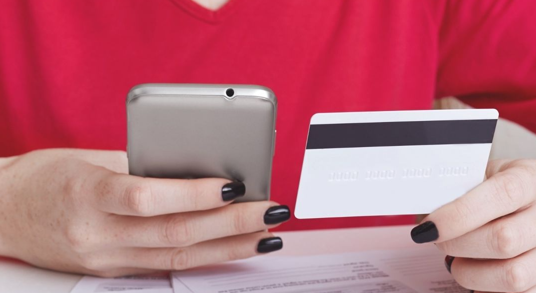 ¿Cuánto dinero puedes recibir por transferencia sin avisar al SAT?