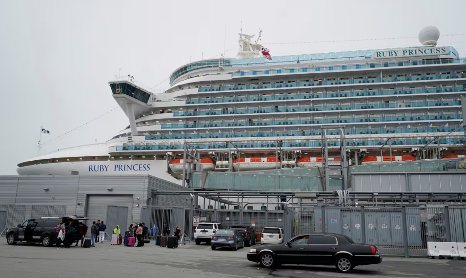 Brote de norovirus enferma a 125 personas durante viaje de un crucero entre Alaska y Canadá