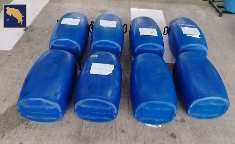 Cae cargamento inédito de cocaína líquida durante operativo en el Pacífico