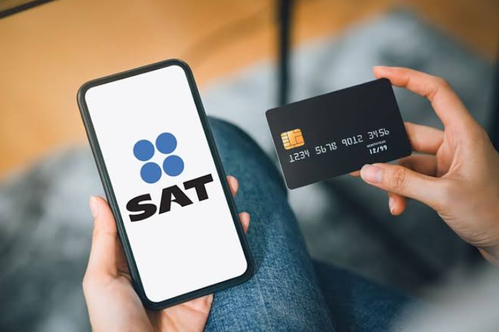 ¿El SAT puede investigarte por tener mucho dinero en tu tarjeta de débito?